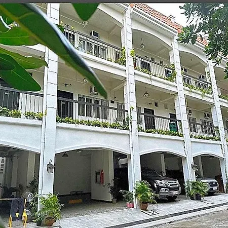 Reddoorz @ Tesoro Apartments Ermita Manila