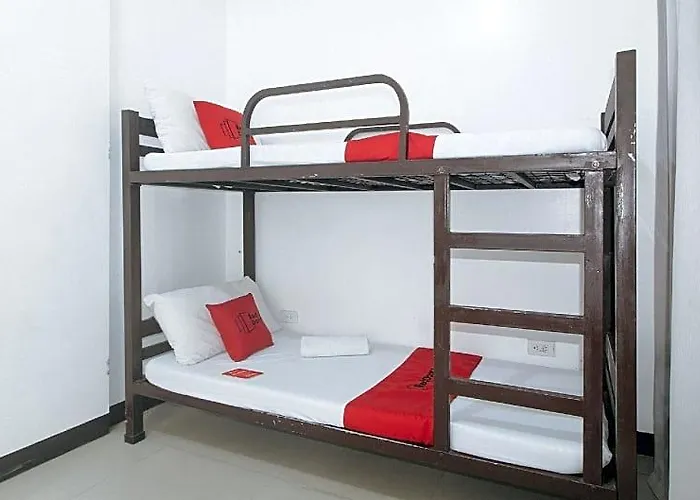 Hotel Reddoorz @ Tesoro Ermita Manila